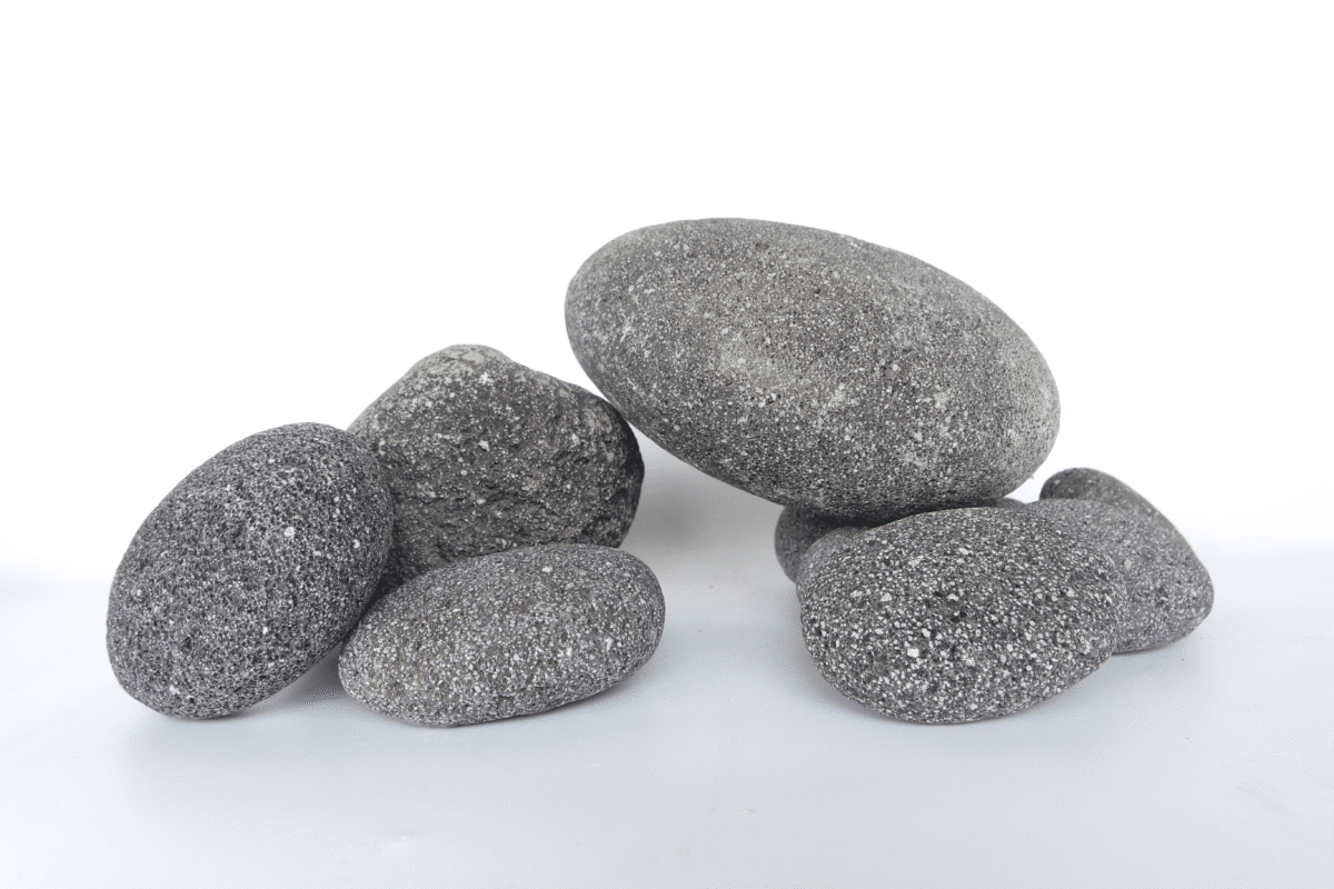 [BOX OF 48 PCS] Lava Rock Small 5-10cm